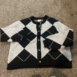 Women’s Cardigan sweater